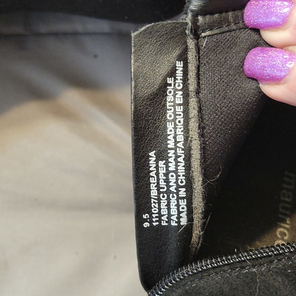 Cute wedge sneaker style shoes - Picture 4 of 4